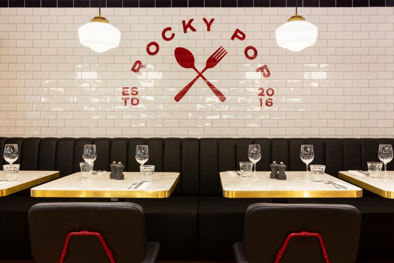 Rockypop Grenoble Hotel Bagian luar foto