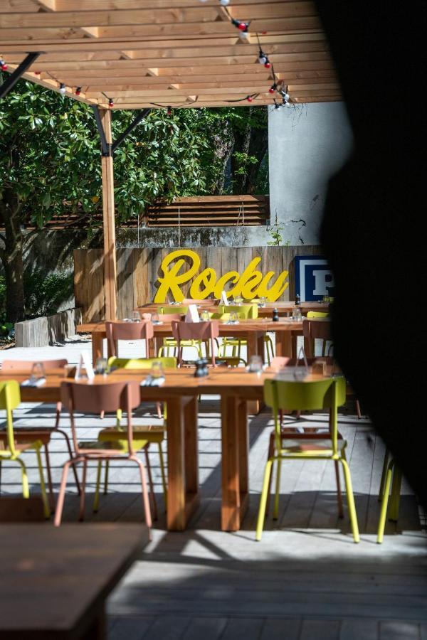 Rockypop Grenoble Hotel Bagian luar foto